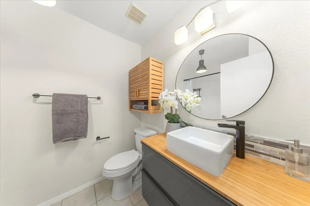 5108 Emerald Forest Drive Austin TX 78745