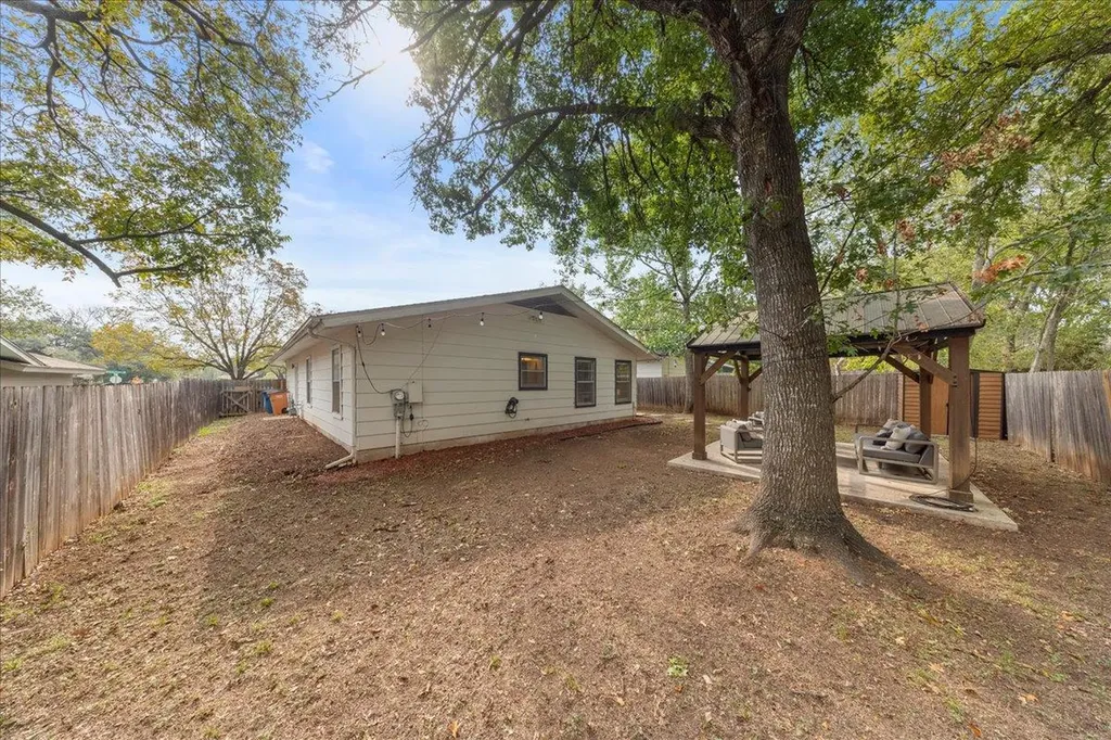 5108 Emerald Forest Drive Austin TX 78745