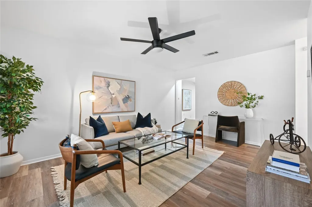 6407 Cooper Lane Austin TX 78745