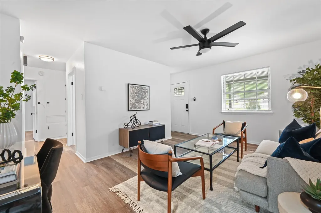 6407 Cooper Lane Austin TX 78745