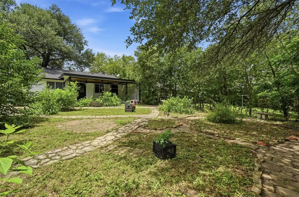 6407 Cooper Lane Austin TX 78745
