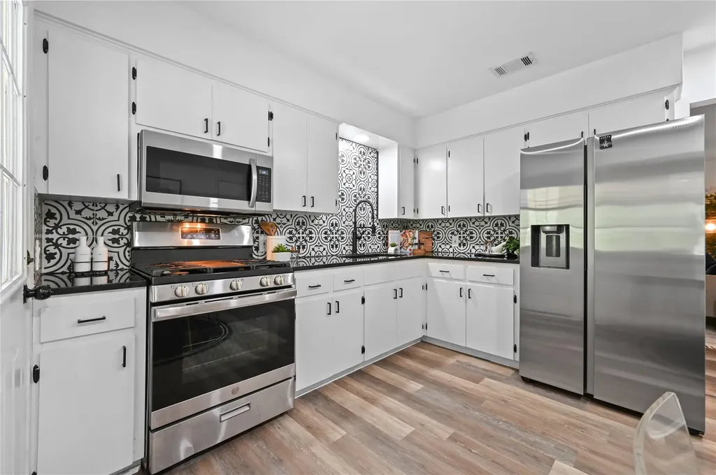 6407 Cooper Lane Austin TX 78745