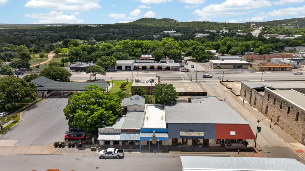 308 S Main Street Burnet TX 78611