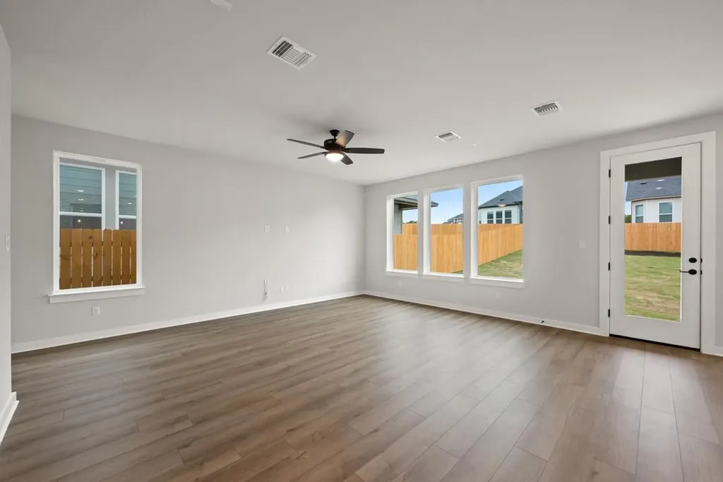 218 Grayson Elm Pass Dripping Springs TX 78620