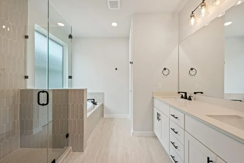 218 Grayson Elm Pass Dripping Springs TX 78620