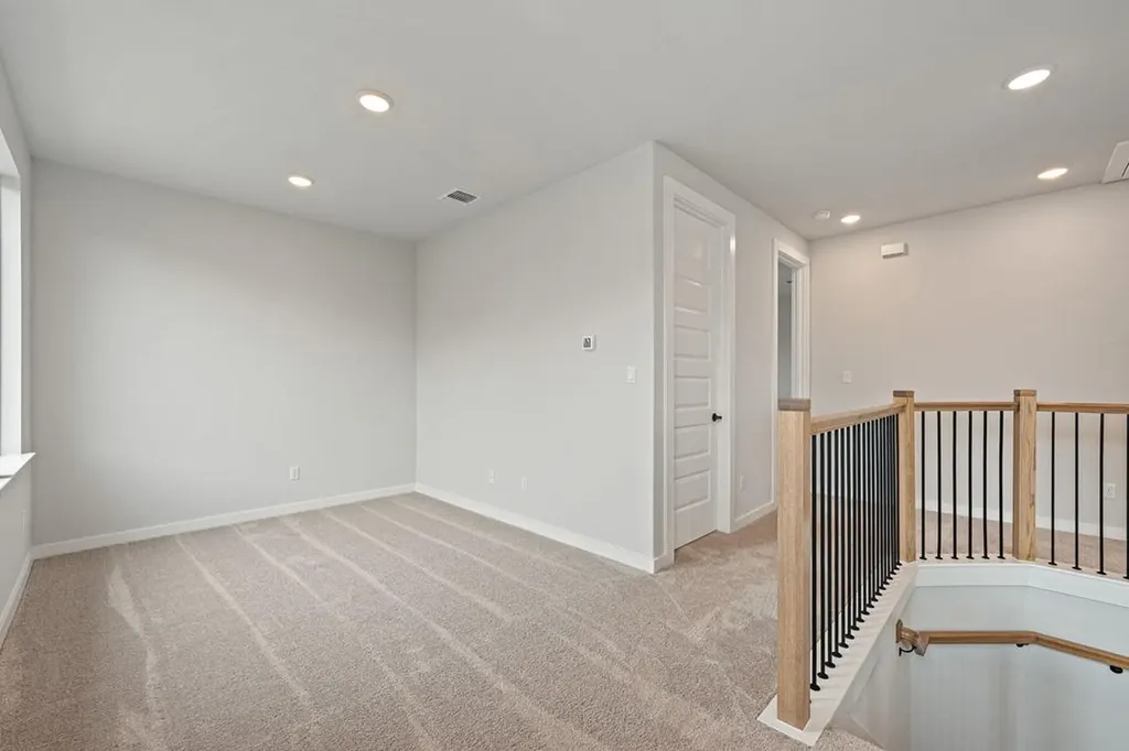 218 Grayson Elm Pass Dripping Springs TX 78620