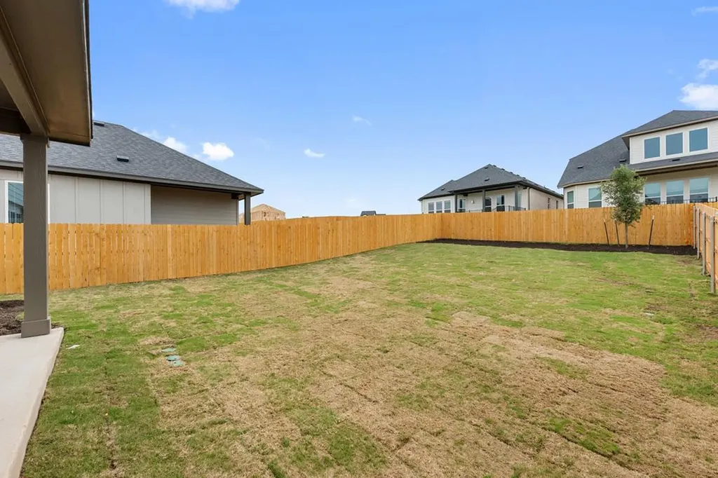 218 Grayson Elm Pass Dripping Springs TX 78620