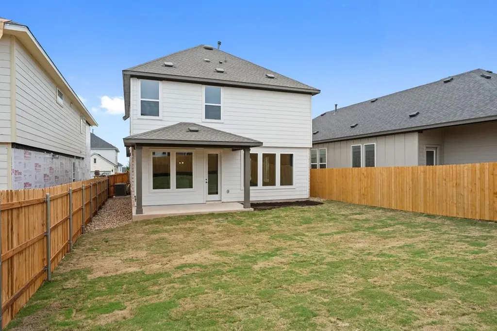 218 Grayson Elm Pass Dripping Springs TX 78620