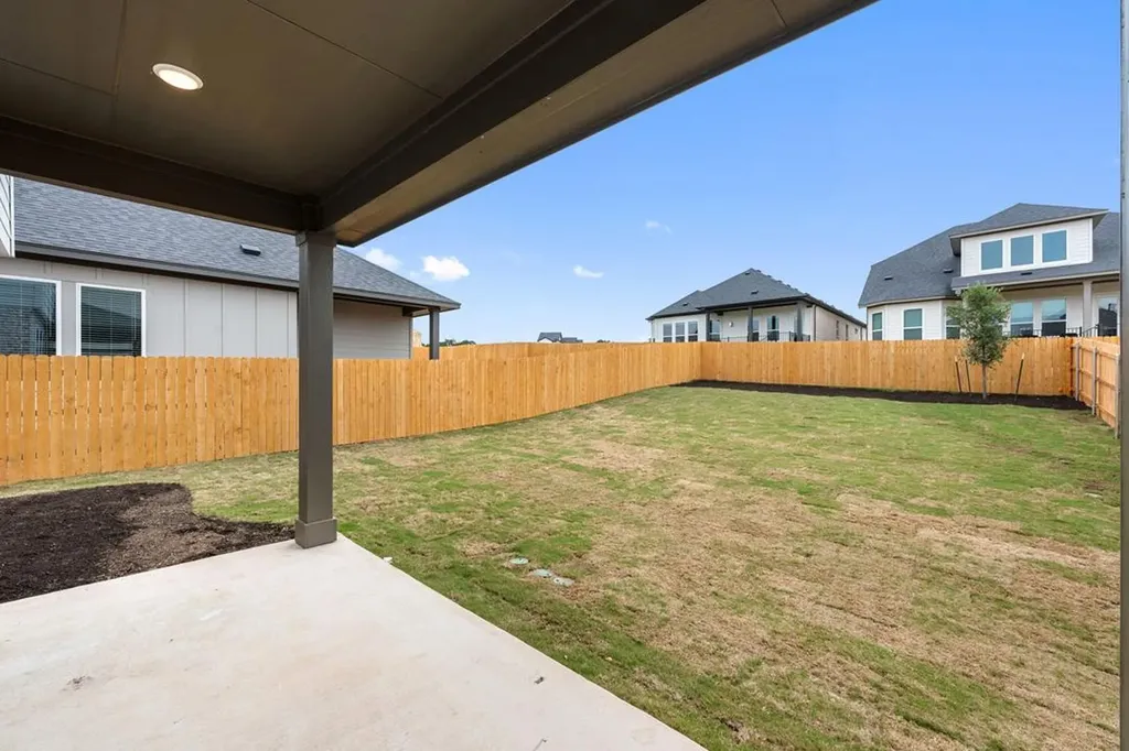 218 Grayson Elm Pass Dripping Springs TX 78620