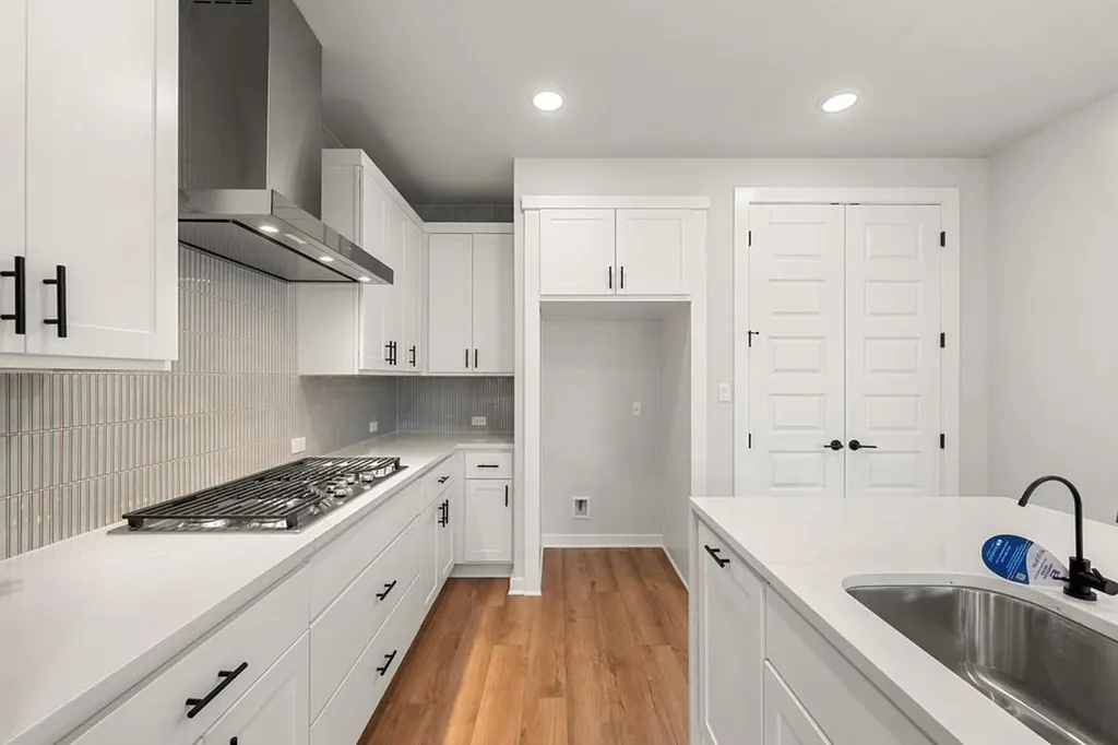 218 Grayson Elm Pass Dripping Springs TX 78620