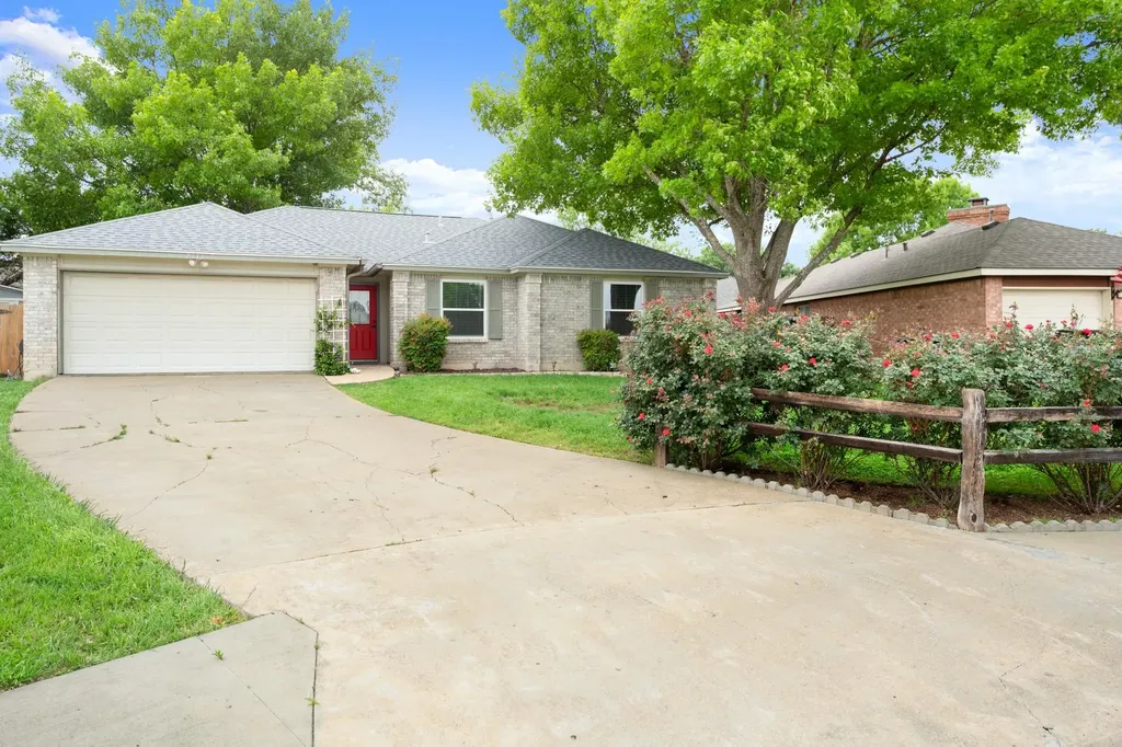 2113 Rosemary Lane Round Rock TX 78664