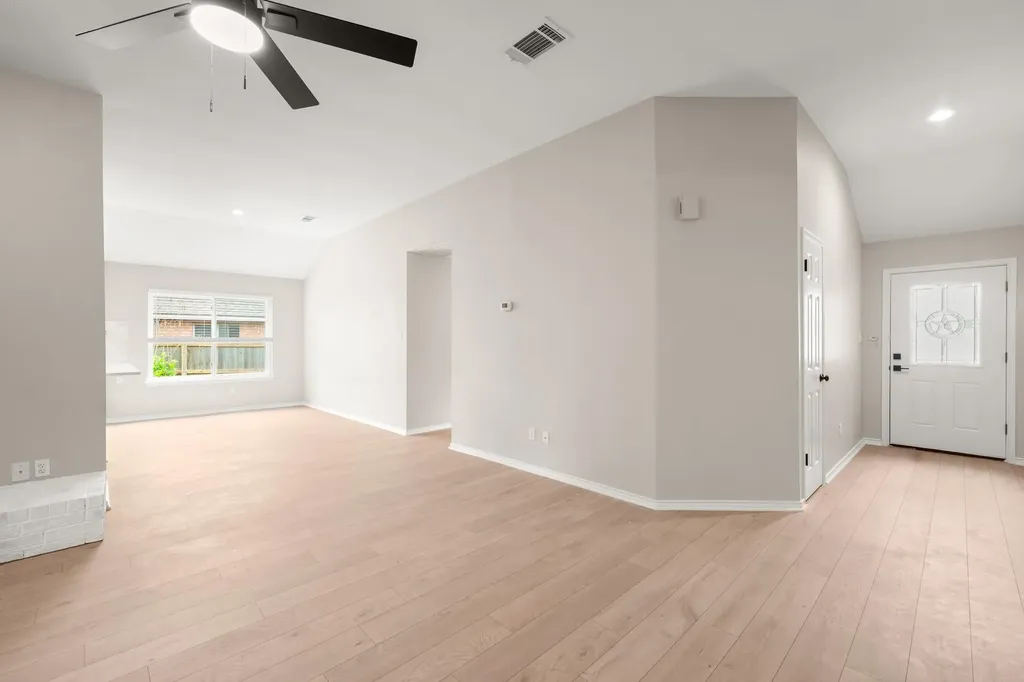 2113 Rosemary Lane Round Rock TX 78664