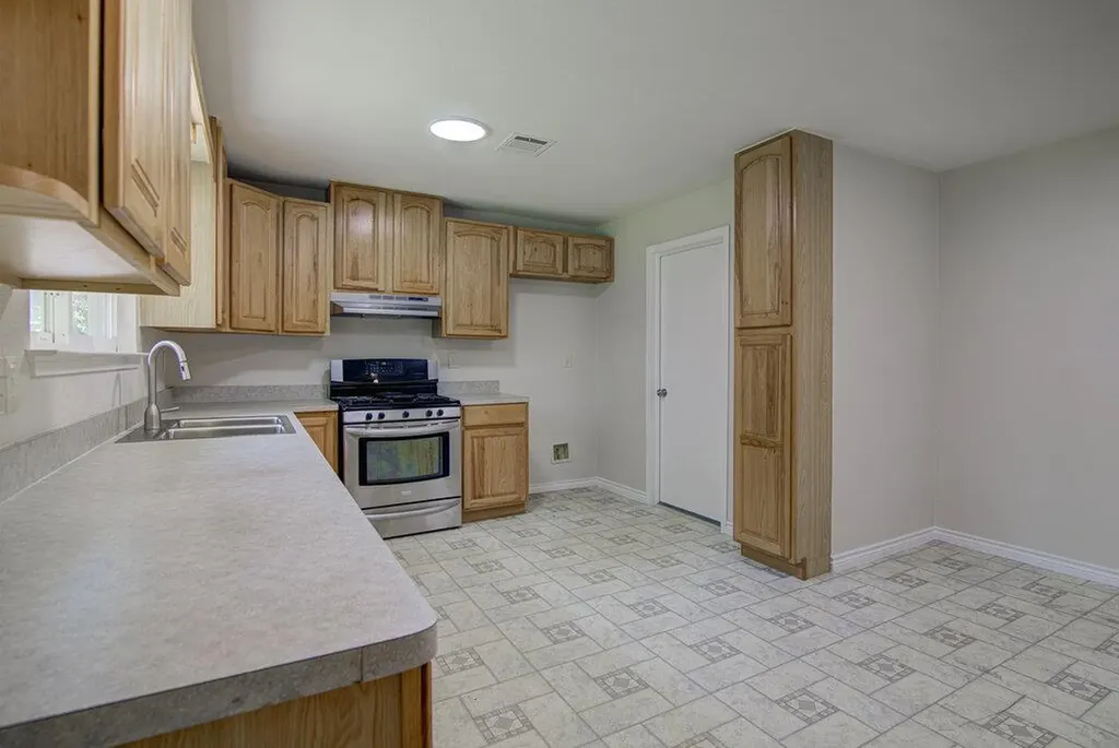 1603 Holstein Drive Austin TX 78758