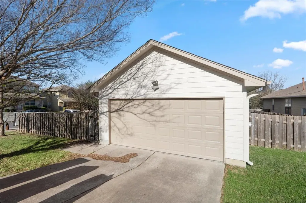 6001 Perlita Austin TX 78724