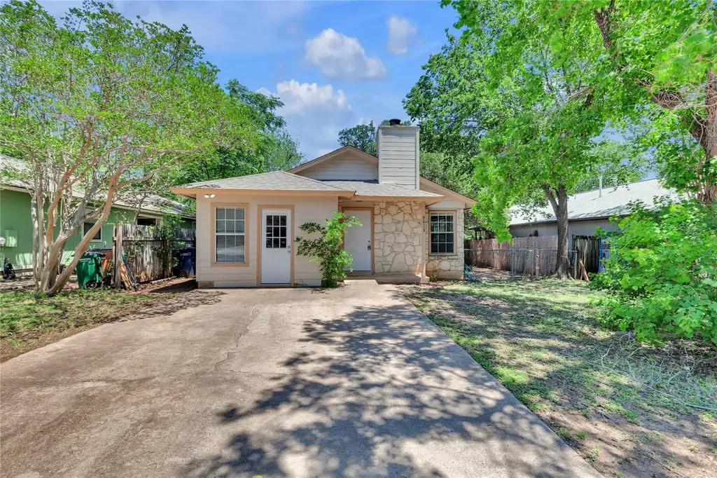 9613 Curlew Drive Austin TX 78748