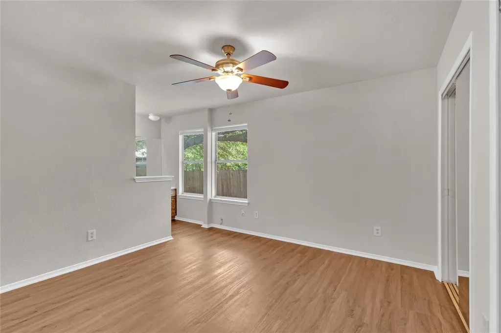 9613 Curlew Drive Austin TX 78748