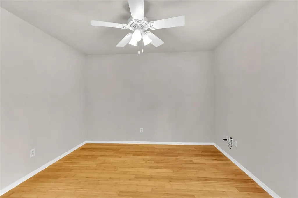 9613 Curlew Drive Austin TX 78748