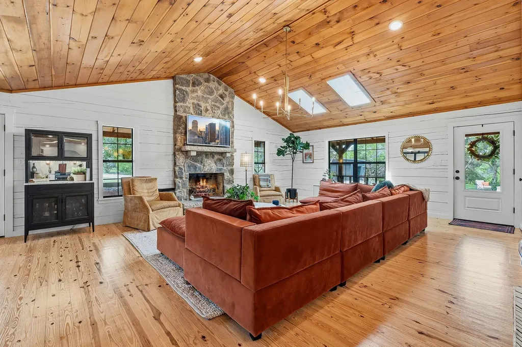12411 Lone Mountain Pass Leander TX 78641
