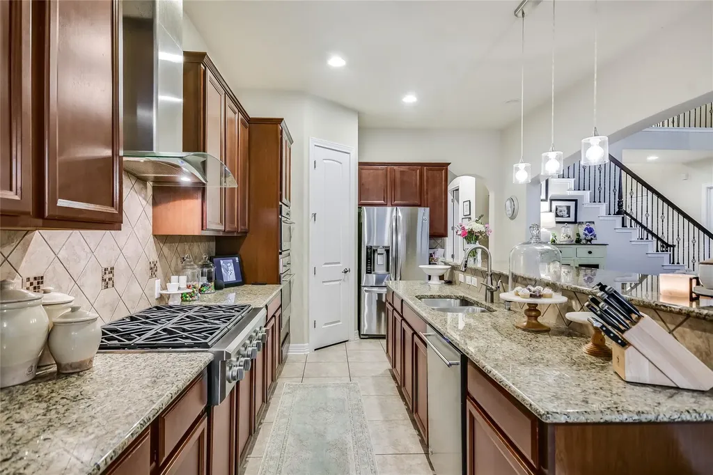 223 Lake Como Drive Austin TX 78734