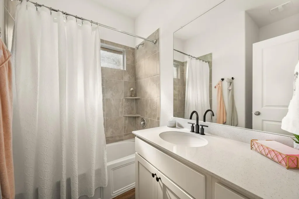 124 Flint Mountain Road Georgetown TX 78628