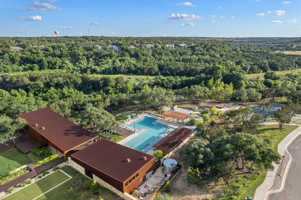 124 Flint Mountain Road Georgetown TX 78628