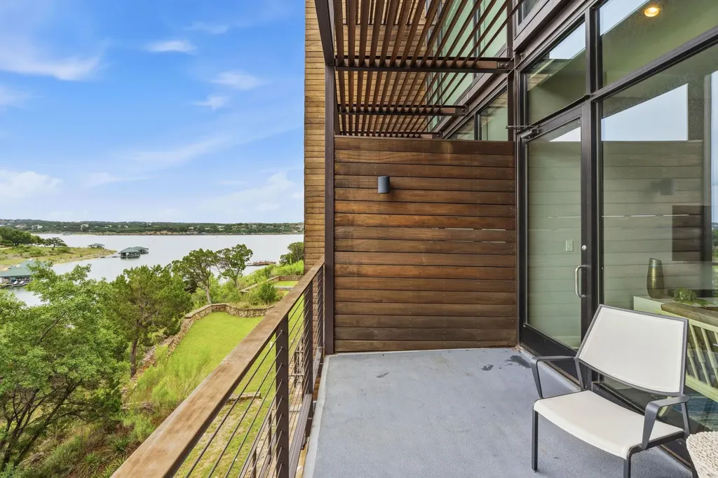 1101 Ivean Pearson Road Lago Vista TX 78645