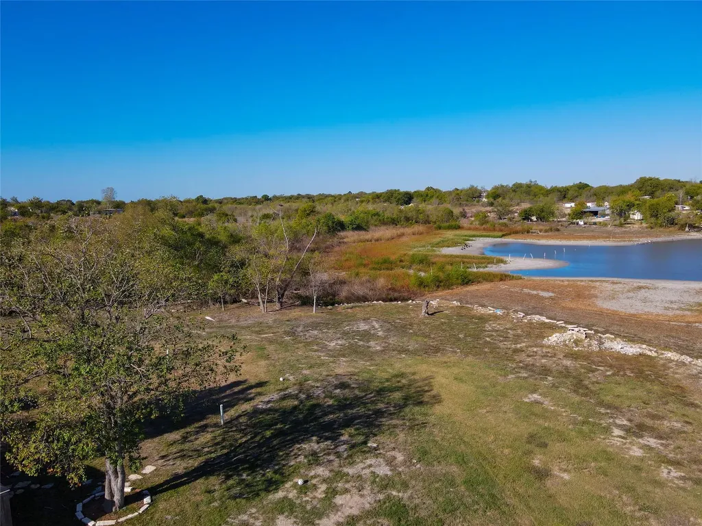 306 Cresthill Causeway Kyle TX 78640