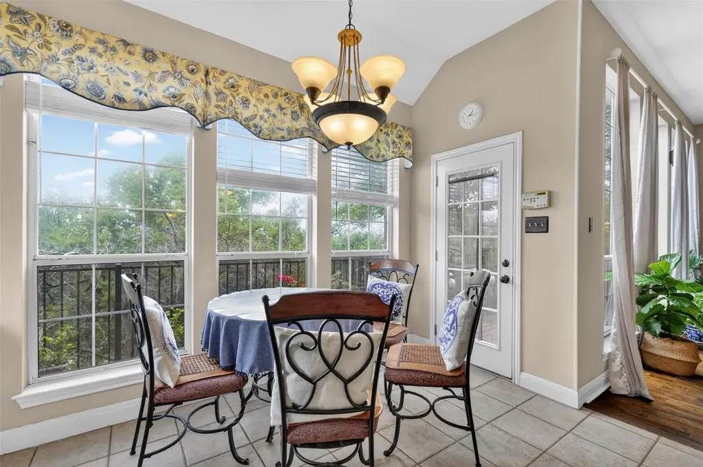 7403 Blue Beach Cove Austin TX 78759