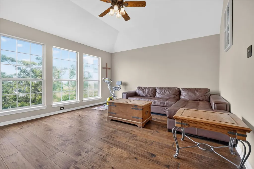 7403 Blue Beach Cove Austin TX 78759