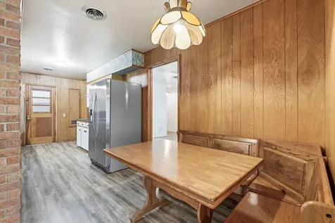 1409 W North Avenue Lampasas TX 76550