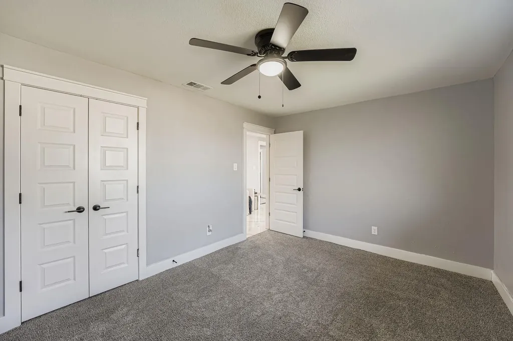 7004 E Meadow Bend Drive Austin TX 78724