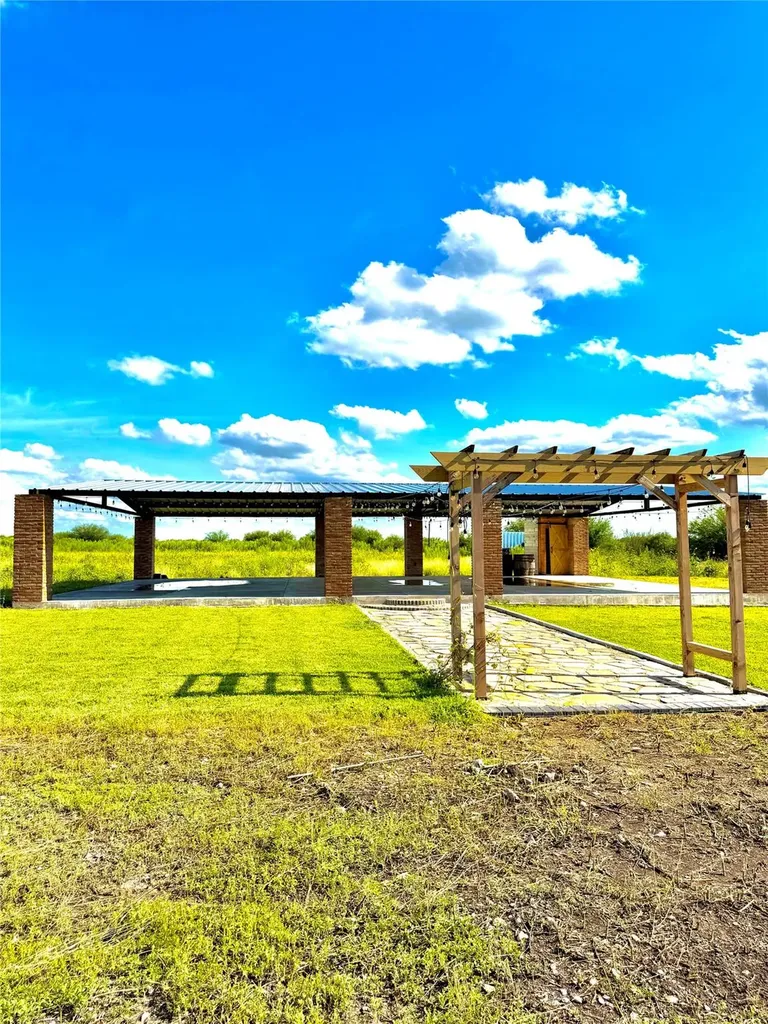 Tbd Tract H County Road 512 Hondo TX 78850