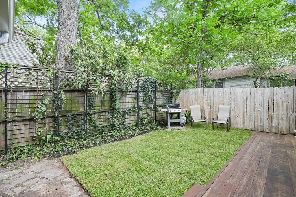 517 E 38th 1/2 Street Austin TX 78751