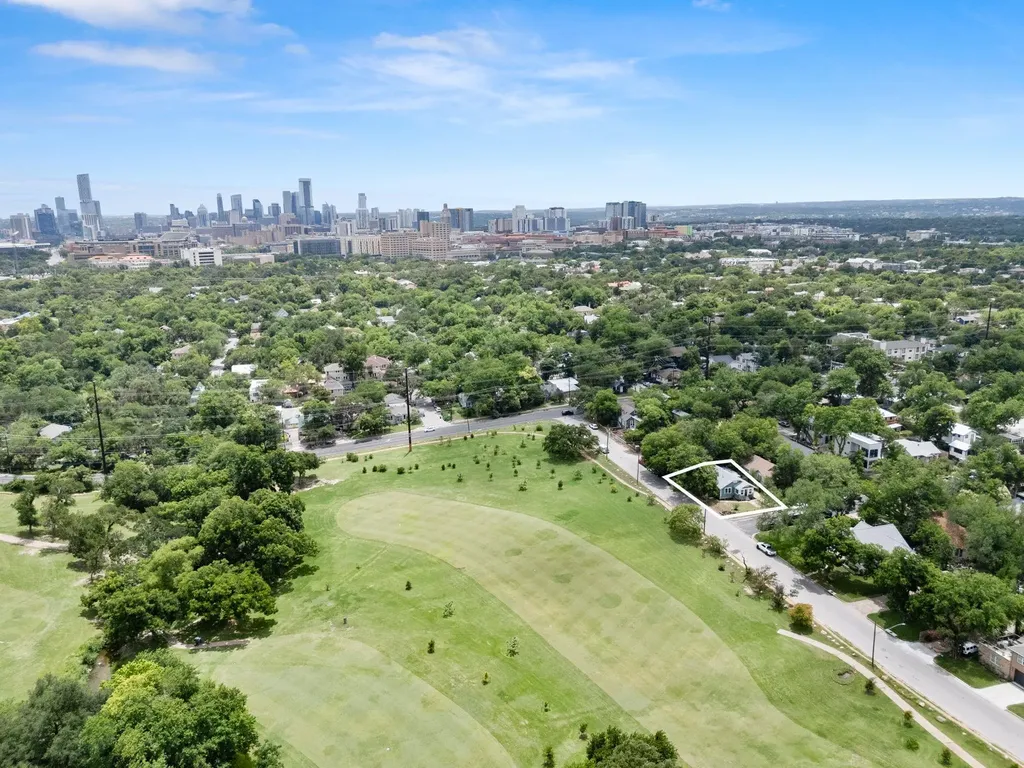 517 E 38th 1/2 Street Austin TX 78751