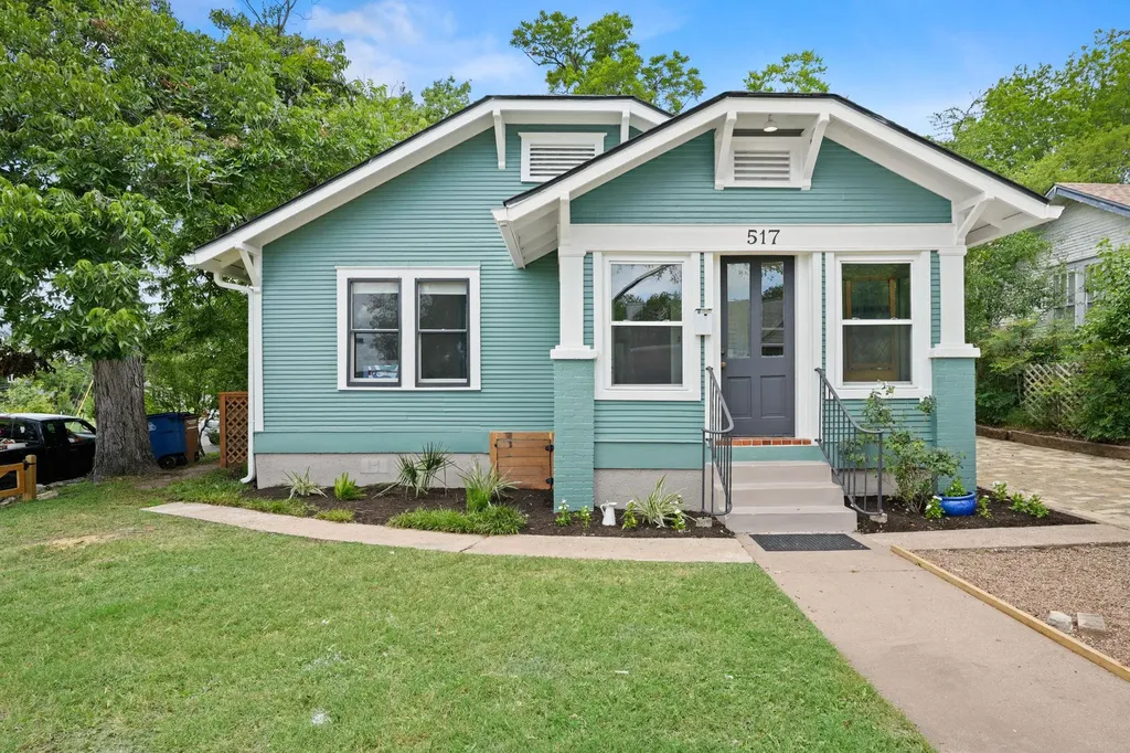 517 E 38th 1/2 Street Austin TX 78751