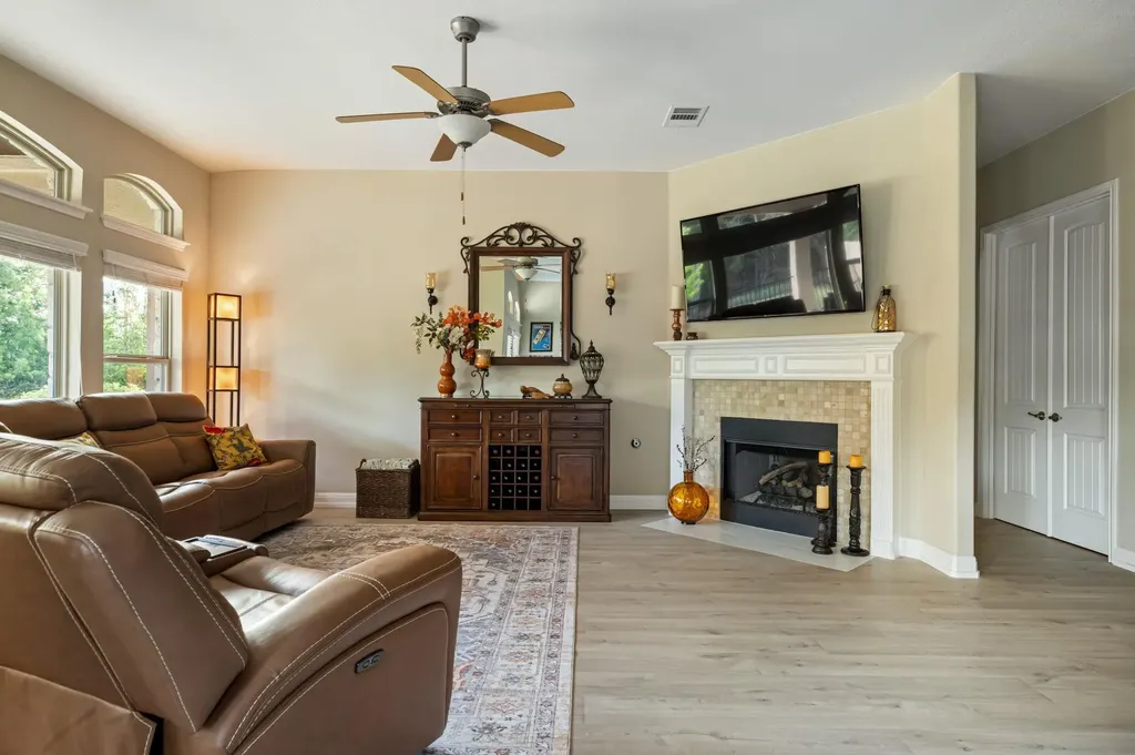 287 Stone River Drive Austin TX 78737