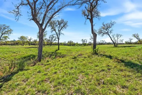 4 Creek Hollow Way Spicewood TX 78669