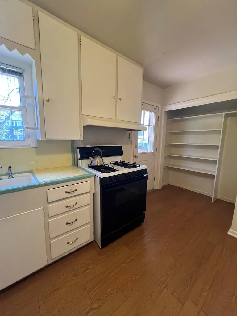 1007 E 38th Street Austin TX 78705