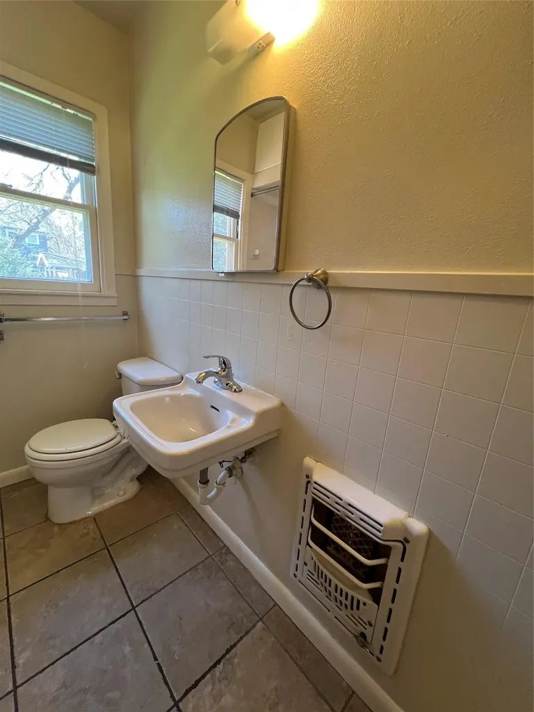 1007 E 38th Street Austin TX 78705