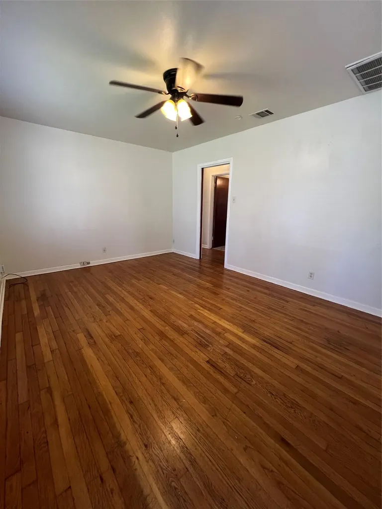1007 E 38th Street Austin TX 78705