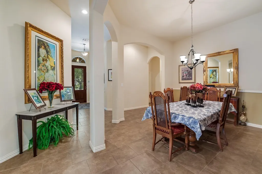 1827 Tall Chief Leander TX 78641