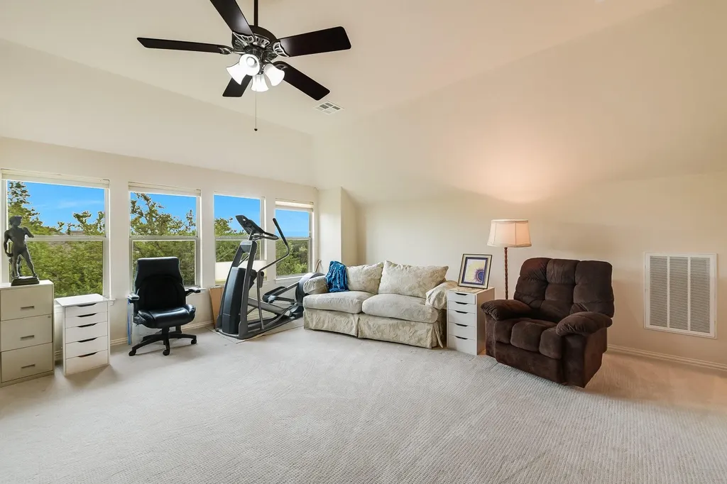 1827 Tall Chief Leander TX 78641
