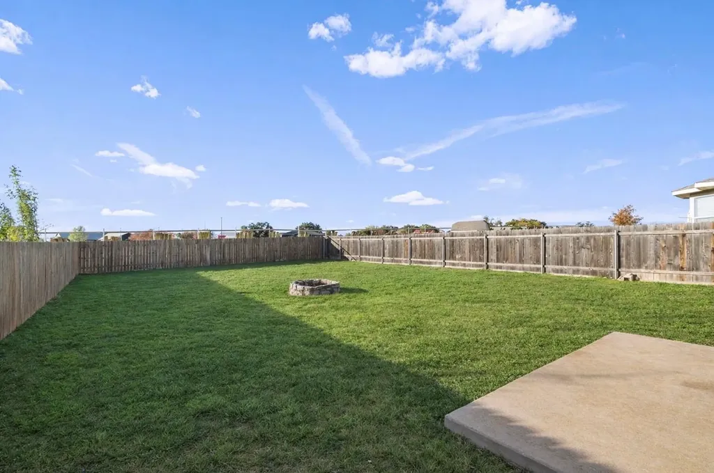 313 Drystone Trail Liberty Hill TX 78642