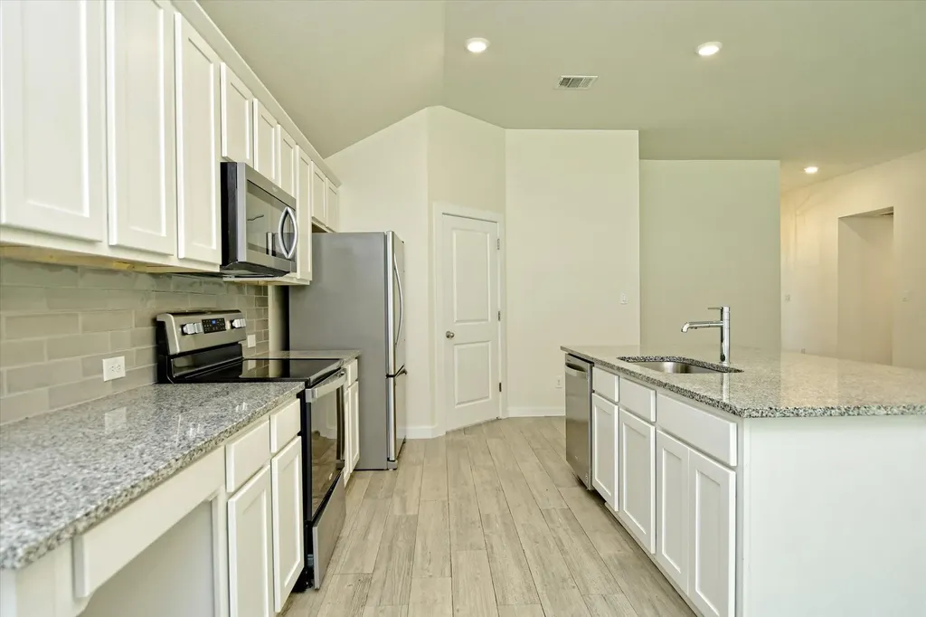 10620 W Lakeview Drive Jonestown TX 78645