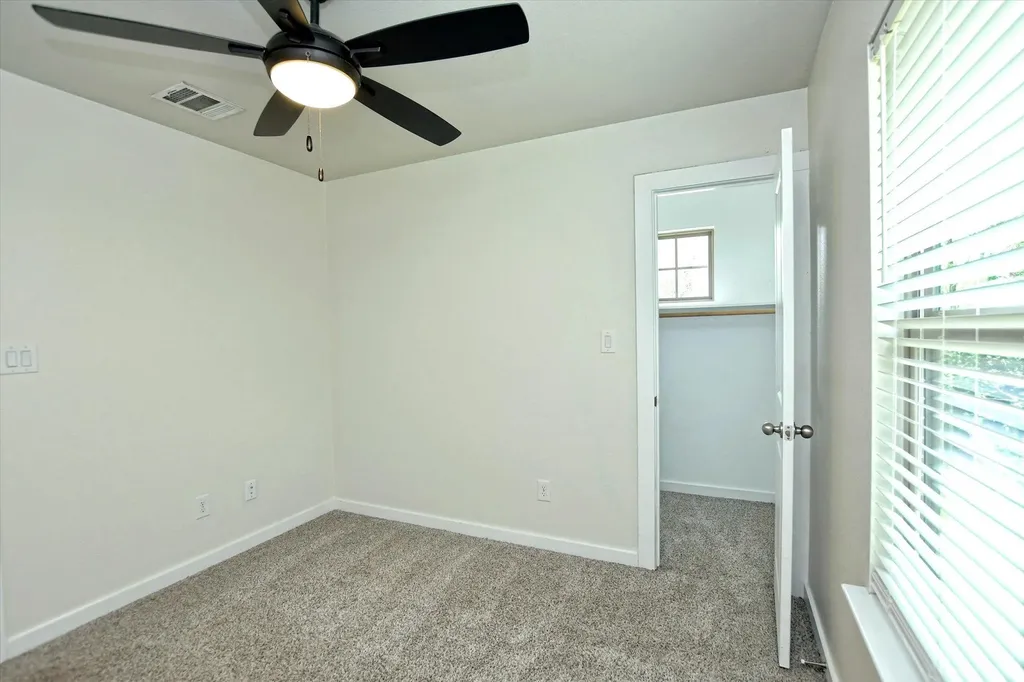 10620 W Lakeview Drive Jonestown TX 78645