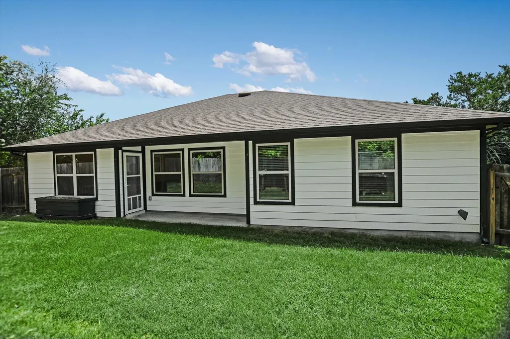 10620 W Lakeview Drive Jonestown TX 78645