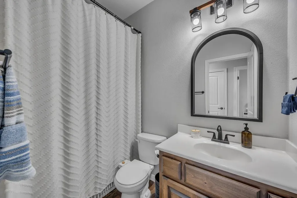 2421 Turtle Mountain Bend Austin TX 78748