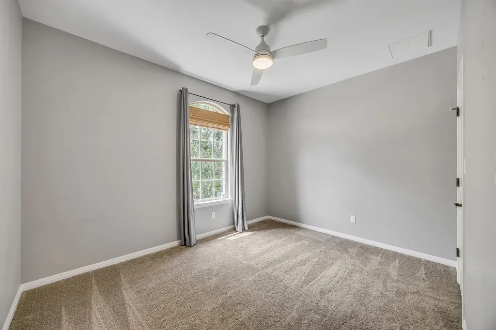 2421 Turtle Mountain Bend Austin TX 78748