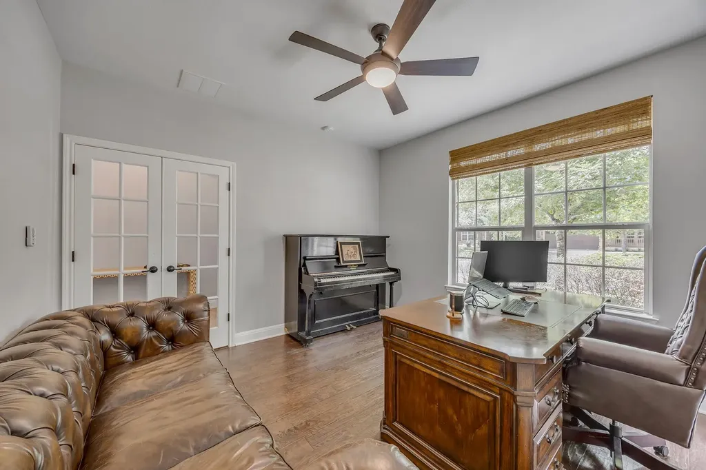2421 Turtle Mountain Bend Austin TX 78748
