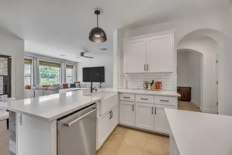 2421 Turtle Mountain Bend Austin TX 78748